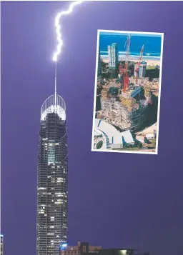  ??  ?? Lightning hits the Q1 and, inset, the tower under constructi­on.