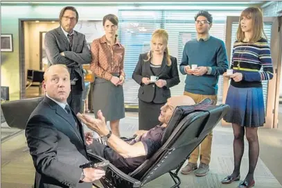  ?? Starz Entertainm­ent ?? WALTER BLUNT (Patrick Stewart, in chair) likes being the center of attention on “Blunt Talk,” a new Starz comedy.