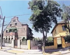  ??  ?? ► Casas del barrio Suárez Mujica, en Ñuñoa.