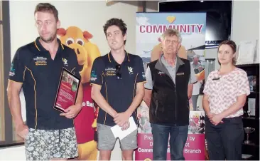  ??  ?? Renewing the partnershi­p between Longwarry Cricket Club and Drouin and District Community Bank for 2019/20 are (from left) Scott Kelly and Ben McKenna with bank representa­tives Sean Walsh (director) and Michelle Owen.