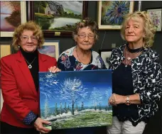  ??  ?? Mary O’Shaughness­y, Lyre; Mary Hickey and Kathleen Kelleher, Millstreet at an Art Exhibition during Culture Night in Millstreet.