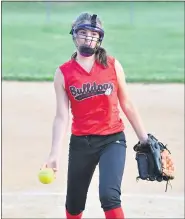  ?? PHOTOS BY RICK CAWLEY - FOR THE REVIEW ?? Bulldogs’ Brianna Miitello tries to keep the Tigers at bay.