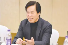  ??  ?? 华晨汽车集团党委书记、董事长祁玉民