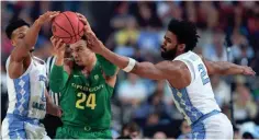  ?? BOB DONNAN, USA TODAY SPORTS ?? Joel Berry II, right, averaged 14.5 points for North Carolina and has a year of eligibilit­y left.
