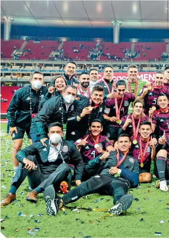  ?? FOTOS: MEXSPORT ?? El Tricolor logró el triunfo y se quedó con el trofeo de monarca. /