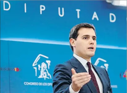  ?? EMILIO NARANJO / EFE ?? El presidente de Ciudadanos, Albert Rivera, ayer en el Congreso