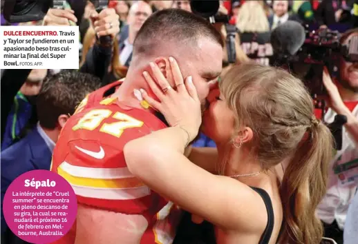  ?? FOTOS: AFP. ?? DULCE ENCUENTRO. Travis y Taylor se fundieron en un apasionado beso tras culminar la final del Super Bowl.