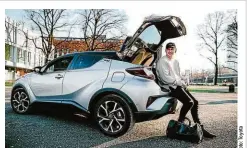  ??  ?? Beim Crossover-SUV C-HR verzichte Honda auf einen Dieselmoto­r. Die Japaner erklären, sie reagierten damit auf den Wettbewerb.