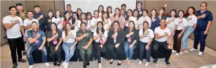  ?? ?? JCI Philippine­s National Board officers, headed by the office of National Executive Vice President together with the Chapter hosts and members strike a pose for the success of the Pinay Power National Program Launching held in Acacia Hotel, Davao City.