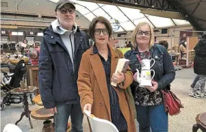  ?? PHOTO : OUEST-FRANCE ?? Jean-Pierre, Françoise et Delphine sont des habitués de la chine.|