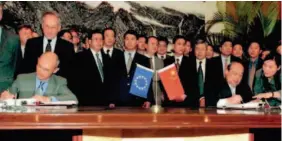  ??  ?? May 19, 2000: China and the EU sign a bilateral agreement on China's accession into the World Trade Organizati­on. Xinhua