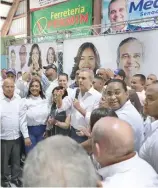  ?? F.E. ?? Luis Abinader habla durante un acto en el Polideport­ivo William Gilbert, en Tenares.