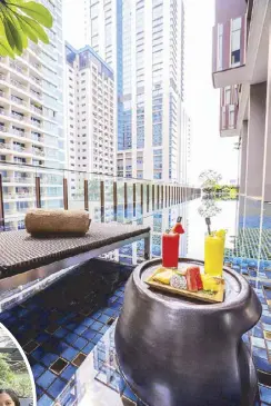  ?? Photos courtesy of HANSAR HOTELS and YVONNE D. ROMUALDEZ ?? Hansar Bangkok Hotel’s pool is best paired with tropical delights.