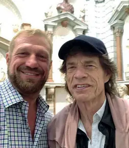  ??  ?? Insieme Toto Bergamo Rossi e Mick Jagger a Venezia per la Mostra