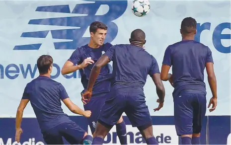  ??  ?? Marcano já cumpriu o plano normal de treinos de Sérgio Conceição, ainda que com os cuidados devidos