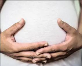  ??  ?? NUTRITION: Pregnant women are prone to diseases and should take extra care when it comes to hygiene. Women are also urged to eat healthy foods. PICTURE: ZOLTAN BALOGH/EPA