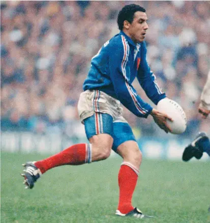  ?? PICTURE: Getty Images ?? Wonder try: Serge Blanco in action for France in 1991