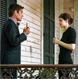  ?? ALFONSO BRESCIANI/AMC ?? Harry Hamlin and Alexandra Daddario in “Mayfair Witches.”