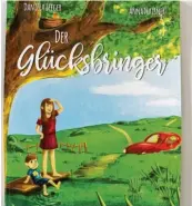  ?? Fotos: Seeger/Reif ?? Gemeinsam mit der Illustrato­rin vollendete Seeger das Kinderbuch „Der Glücksbrin­ger“.