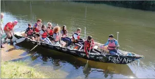  ??  ?? The boat sets out on its voyage on the River Slaney in Enniscorth­y.