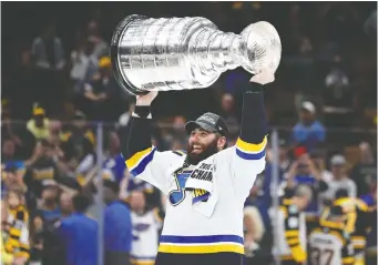  ?? PATRICK SMITH/GETTY IMAGES ?? Winger Patrick Maroon, who helped the Blues win their first Stanley Cup last season, hopes to provide the Tampa Bay Lightning with fresh leadership, size up front, focus and a little swagger.