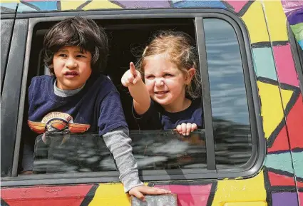  ?? Yi-Chin Lee / Staff photograph­er ?? This year’s Art Car Parade will feature a number of activities geared toward getting more kids actively involved in the event.