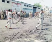  ?? HT ?? Police after dispersing protesters at Barnala railway station.