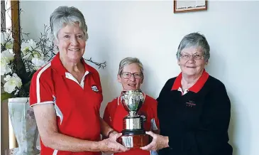  ??  ?? Trafalgar women won the Trafalgar Bowl recently. Pictured from left Sue Balfour,Jo Baker and Helen Keith.