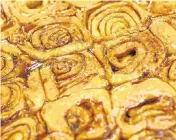  ?? MATIAS J. OCNER mocner@miamiheral­d.com ?? Cinnamon rolls from Knaus Berry Farm in Homestead.