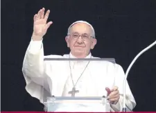  ?? ?? El Papa sufre de una ciática crónica y tuvo que extirpar parte de un pulmón en su juventud. ¿Seguirá al frente del Vaticano?