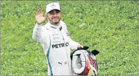  ?? FOTO: M.MONTILLA ?? Doblete de Mercedes Vettel no pudo esta vez con las flechas plateadas