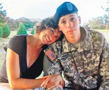 ?? COURTESY OF PAULA FRANK ?? Tyler Lackey, 24, with his mother, Liz Frank. Lackey was shot and killed in a parking lot in Southeast Albuquerqu­e on Friday.