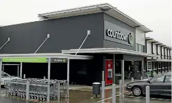  ??  ?? Woolworths Australia – owner of Progressiv­e Enterprise­s which runs more than 180 Countdown stores in New Zealand – said 21 stores in Australia and six here would close.