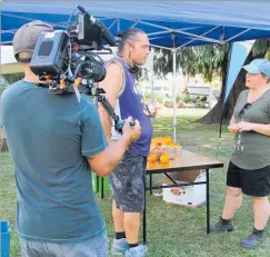  ??  ?? Makahae Marae committee member and Marae DIY coordinato­r Jo'el Komene is interviewe­d by Screentime's project manager Samantha Mcgavock.