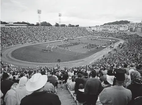  ?? ROBERT H. HOUSTON/ ASSOCIATED PRESS ?? The stands were nearly full at Kezar Stadium in San Francisco Dec. 31, 1965, just prior to the start of the annual Shrine East-West game. It was the 41st game played for the benefit of the Shriners Hospital for Crippled Children