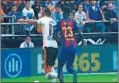  ??  ?? 32’. Claro penalti no pitado de Umtiti a Rodrigo.