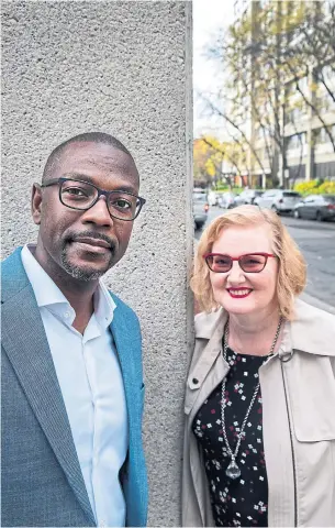  ?? RICK MCGINNIS FOR THE TORONTO STAR ?? Kleber Gabriel, left, took part in the Toronto Region Immigrant Employment Council’s mentoring program, working with its executive director Margaret Eaton, right.