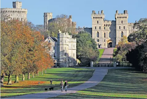  ?? ?? The Cambridges, right, are looking to move to Windsor, top, and rumoured to be looking at Fort Belvedere, above, putting them nearer the Wessexes, top right