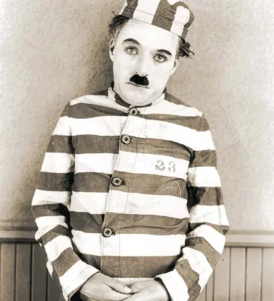  ??  ?? Charlie Chaplin, The Pilgrim (1923).
