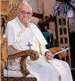  ?? FOTO: DPA ?? Papst Franziskus denkt an eine neue Übersetzun­g des Gebets.