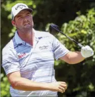  ?? RAY CARLIN — THE ASSOCIATED PRESS ?? Marc Leishman reacts after a wayward drive on the 6th hole during the third round of the Dean & DeLuca Invitation­al on Saturday.