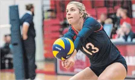  ?? STEPHEN LEITHWOOD
BROCK UNIVERSITY ?? Brock's Tori Carrol bumps the ball in women's volleyball versus Guelph.