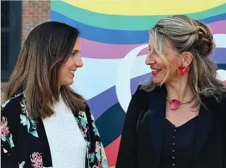  ?? ?? La líder de Podemos y ministra de Derechos Sociales, Ione Belarra, junto a la vicepresid­enta segunda del Gobierno y ministra de Trabajo, Yolanda Díaz.