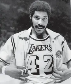  ?? David Smith Associated Press ?? ‘THE HAWK’ Connie Hawkins played with the L.A. Lakers and Atlanta Hawks but spent his most productive NBA seasons with the Phoenix Suns.