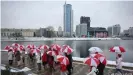  ??  ?? Eine Protestakt­ion der Lukaschenk­oGegner am 6. Januar in Minsk