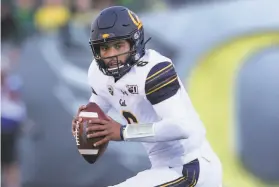  ?? Chris Pietsch / Associated Press ?? Cal is 02 in games in which backup Devon Modster plays more than a half. This week the Bears take on an Oregon State team coming off a 527 loss to Utah.