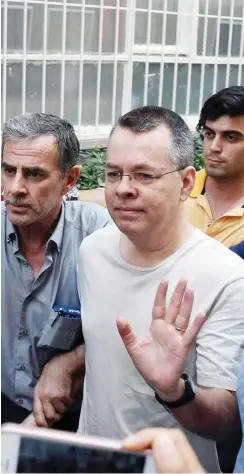  ?? Foto: dpa ?? Der festgesetz­te US-Pastor Andrew Craig Brunson in Izmir