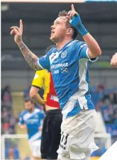  ??  ?? ■ Matchwinne­r Danny Swanson.