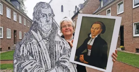  ?? FOTO: MICHAEL SCHOLTEN ?? Ute Schwabe ist Künstlerin und Pfarrersfr­au. Am Dienstag referiert sie über eine andere Pfarrersfr­au: Katharina von Bora (r.). Von der Geschichte der Frau von Reformator Martin Luther (l.) hat sie viel zu erzählen.