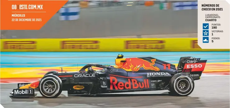  ?? ?? El tapatío tuvo una destacada temporada con la escudería Red Bull al hacer una buena labor como coequipero de Max Verstappen.